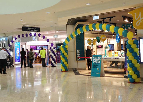 P17. Apple iPhone Launch - Telstra L, Optus R